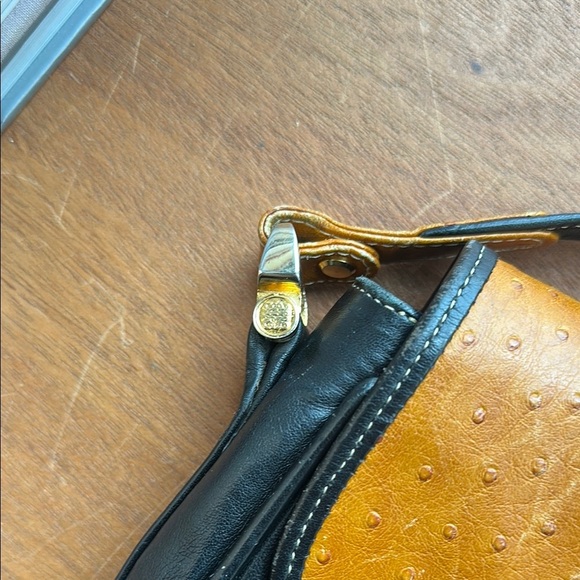 Vintage Loewe Black and Tan Leather Bag - Picture 5 of 9